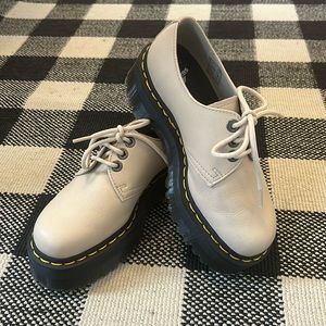 Dr. Martens 1461 II Pisa Leather Platforms in Parchment Beige